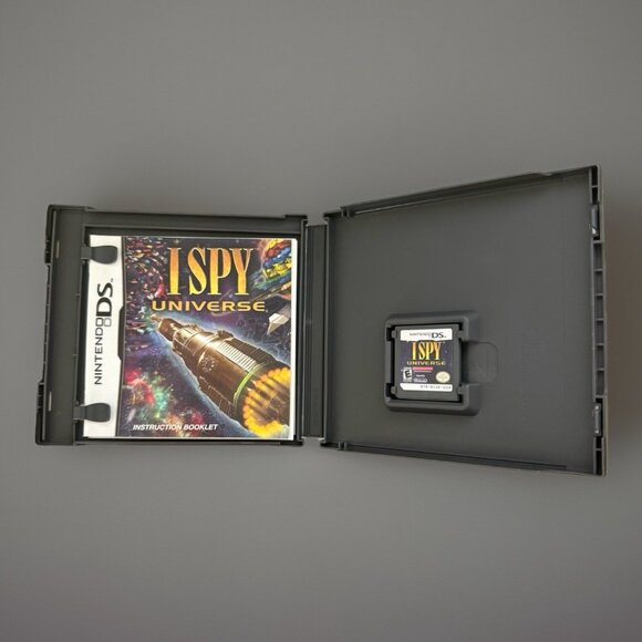 Nintendo DS I Spy Universe - Complete in Box w/ Manual - Picture 5 of 11
